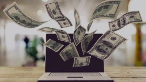 Side Hustle Masterclass: 8 Easy Ways To Make Money Online